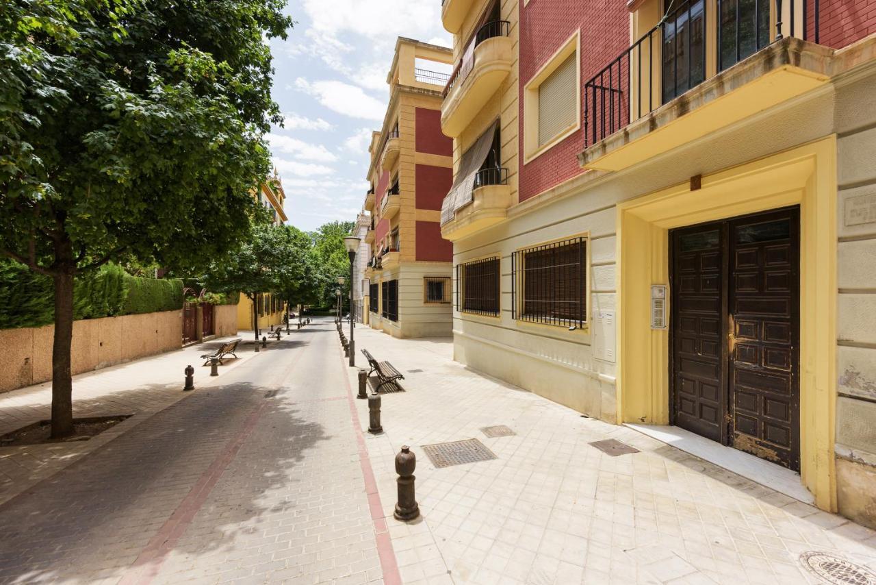 Apartamentos céntricos, parking, wifi y A/C Grenade Extérieur photo