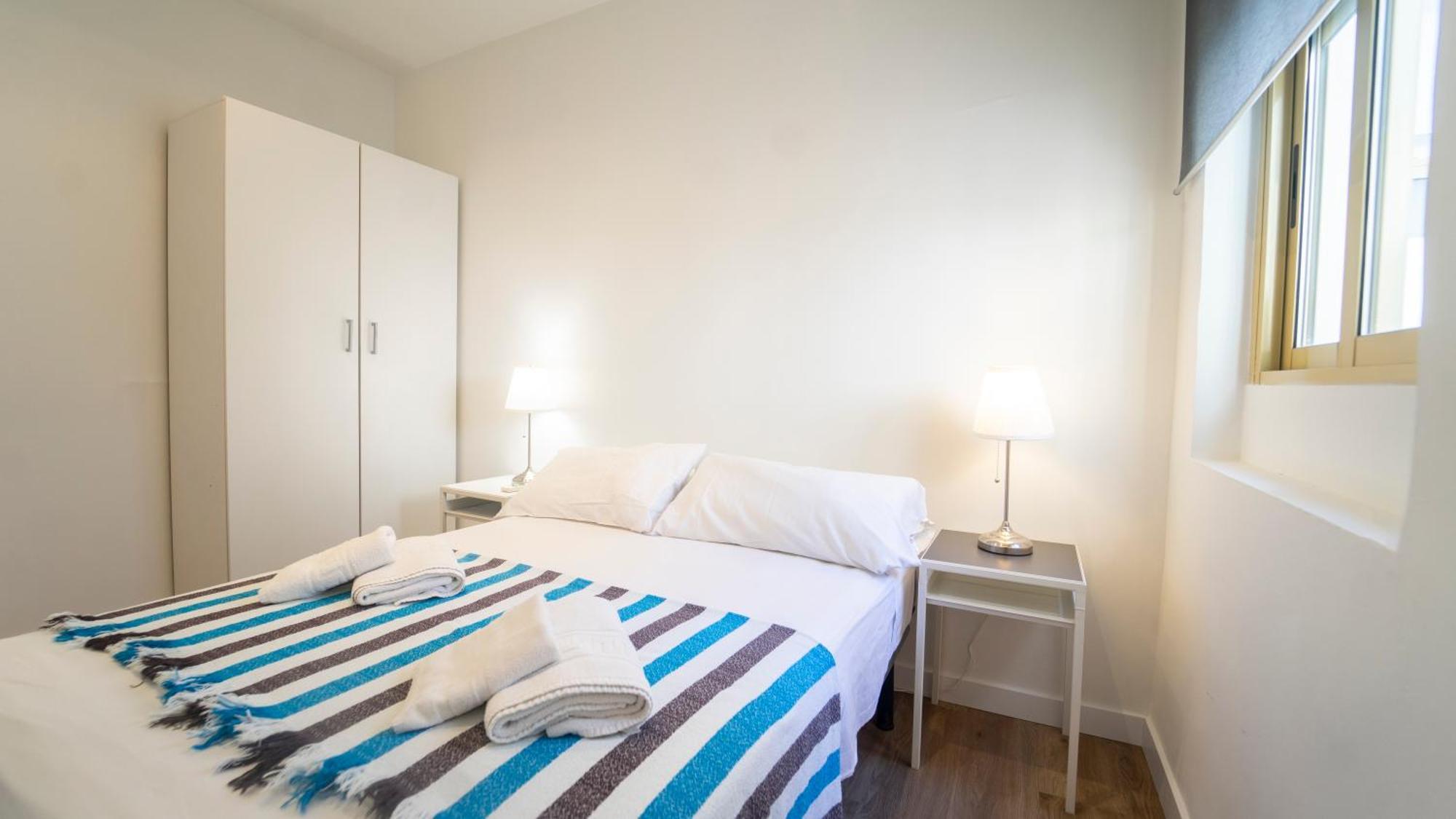 Apartamentos céntricos, parking, wifi y A/C Grenade Extérieur photo